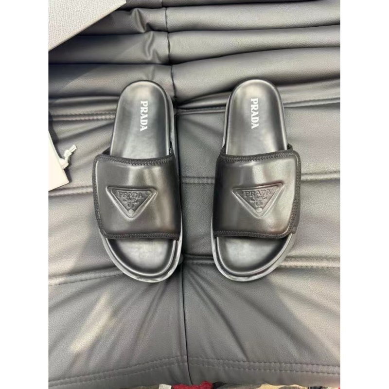 Pra*a slippers